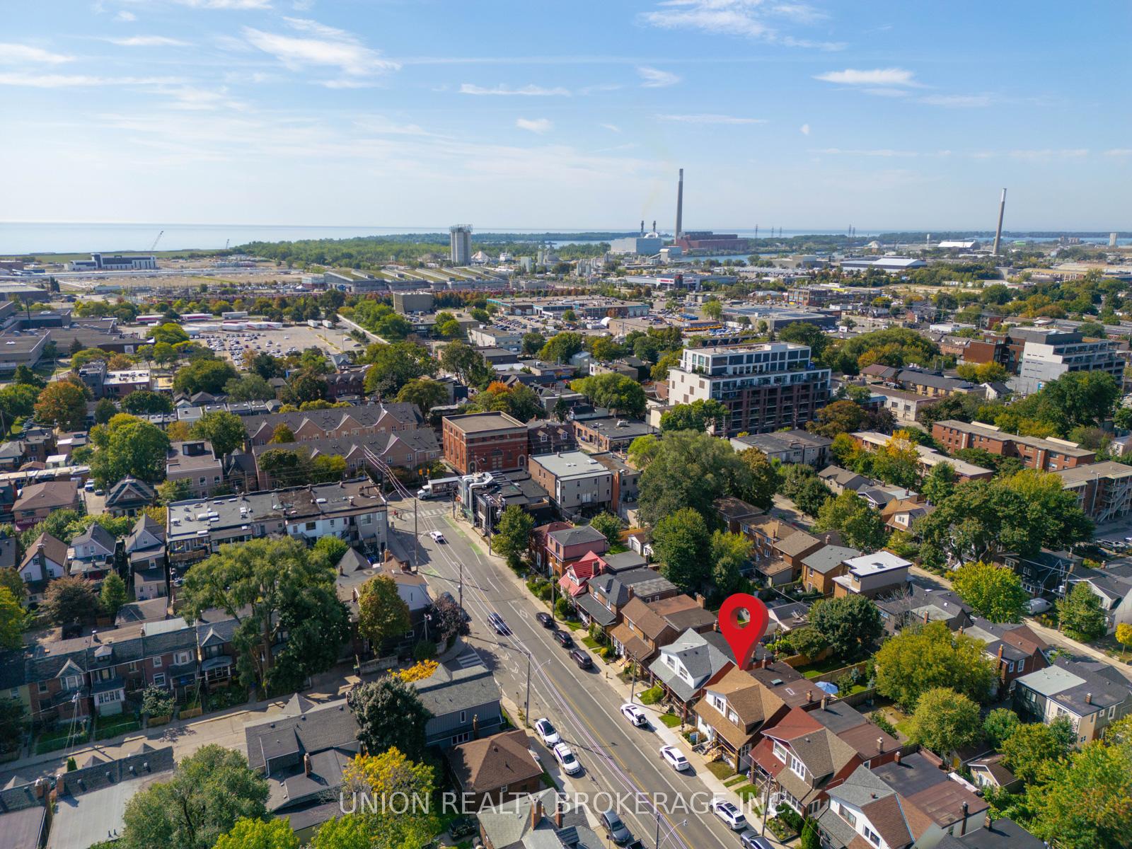 26 Greenwood Avenue