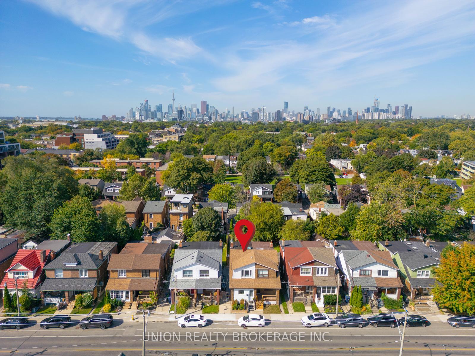 26 Greenwood Avenue