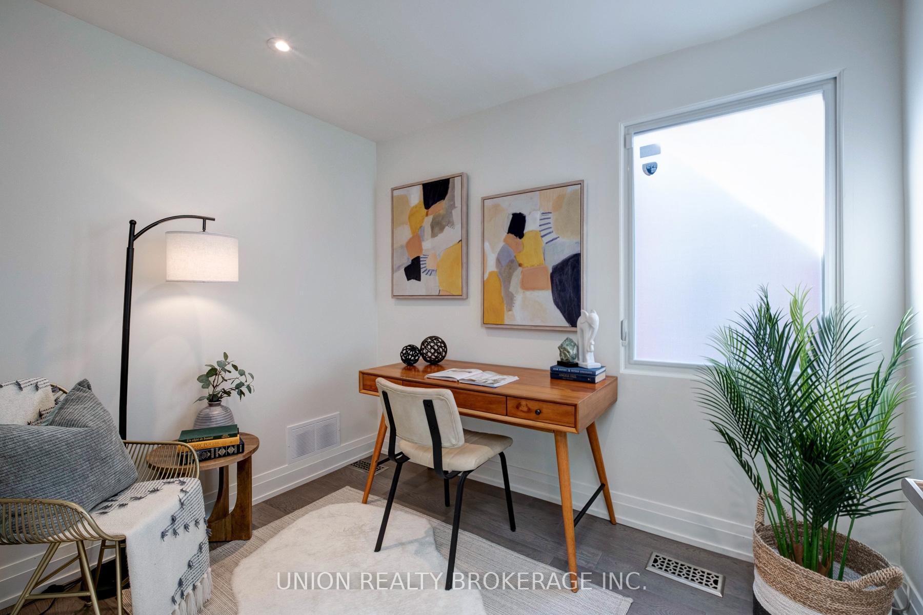 26 Greenwood Avenue