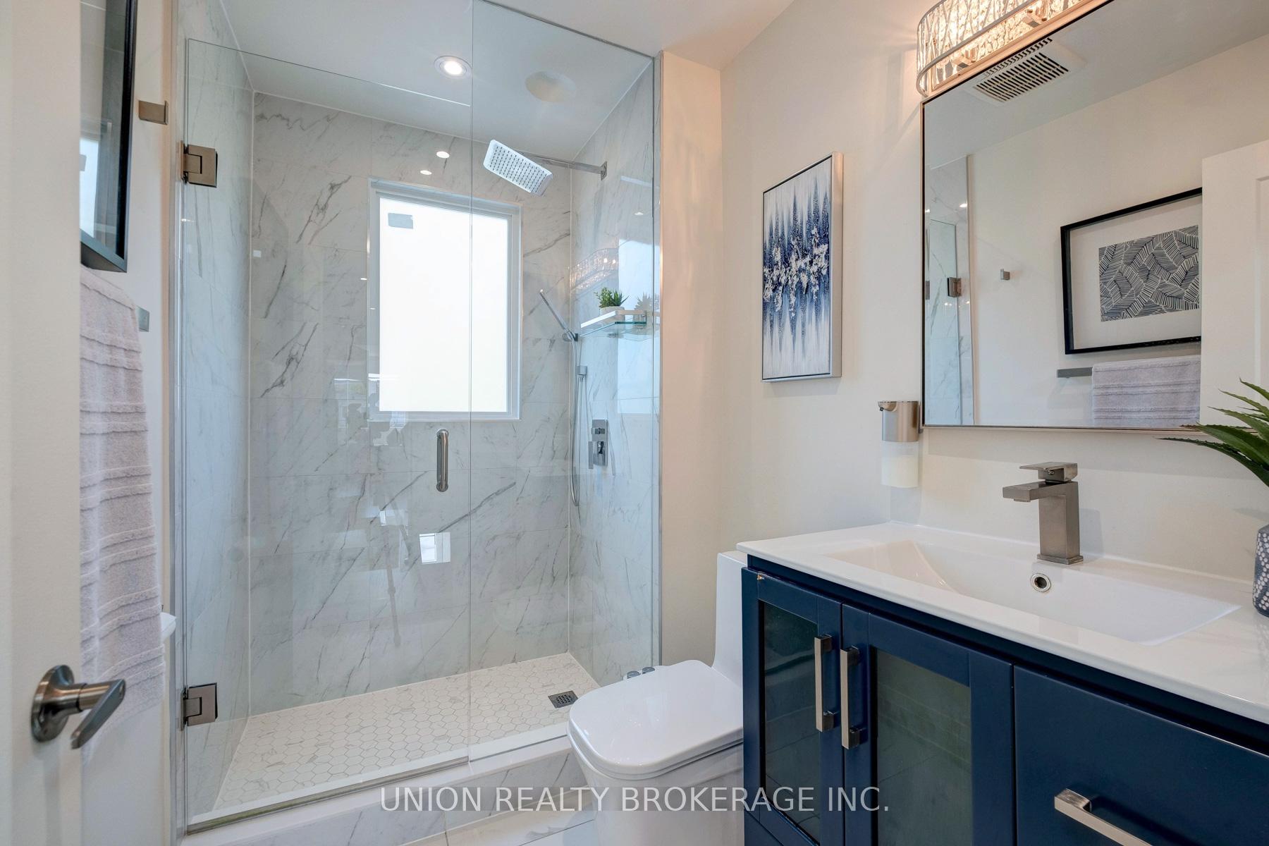 26 Greenwood Avenue