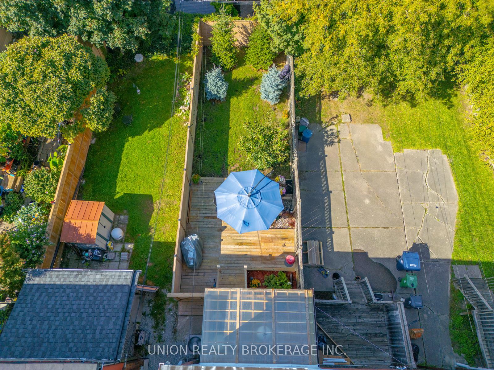 26 Greenwood Avenue