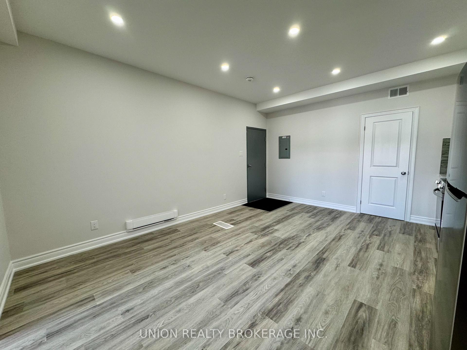2007 Danforth Avenue