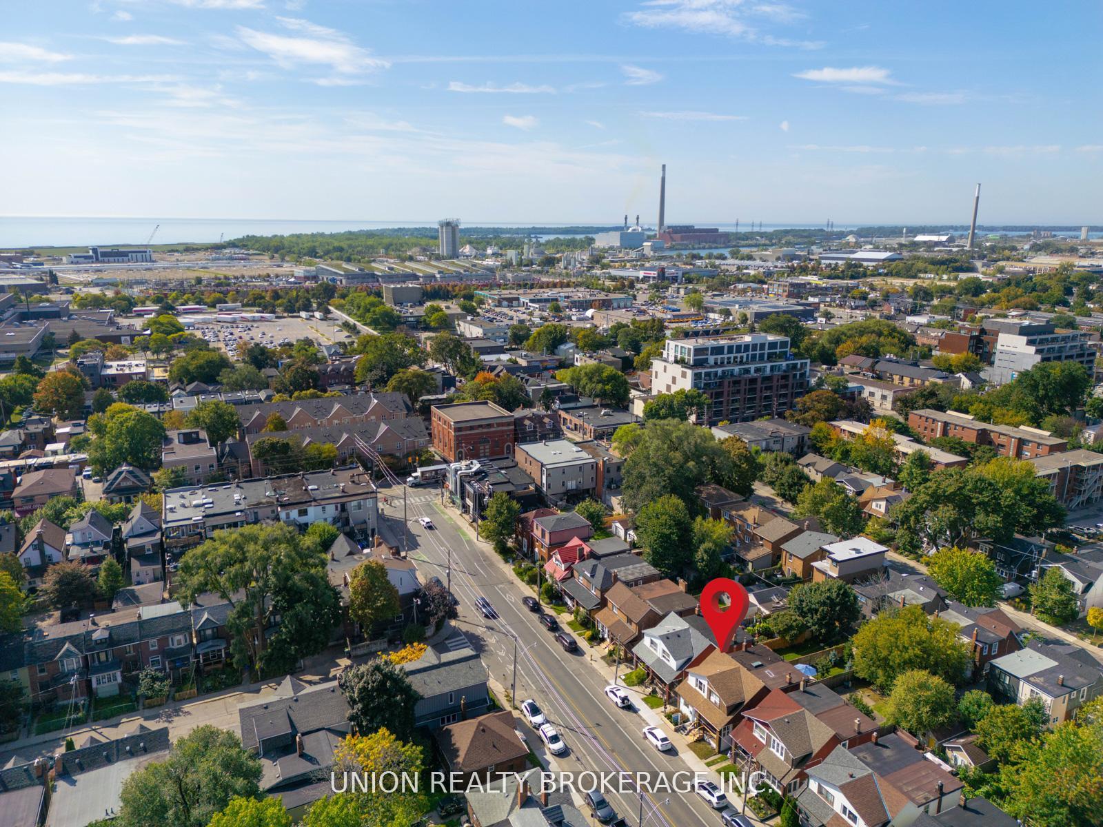 26 Greenwood Avenue