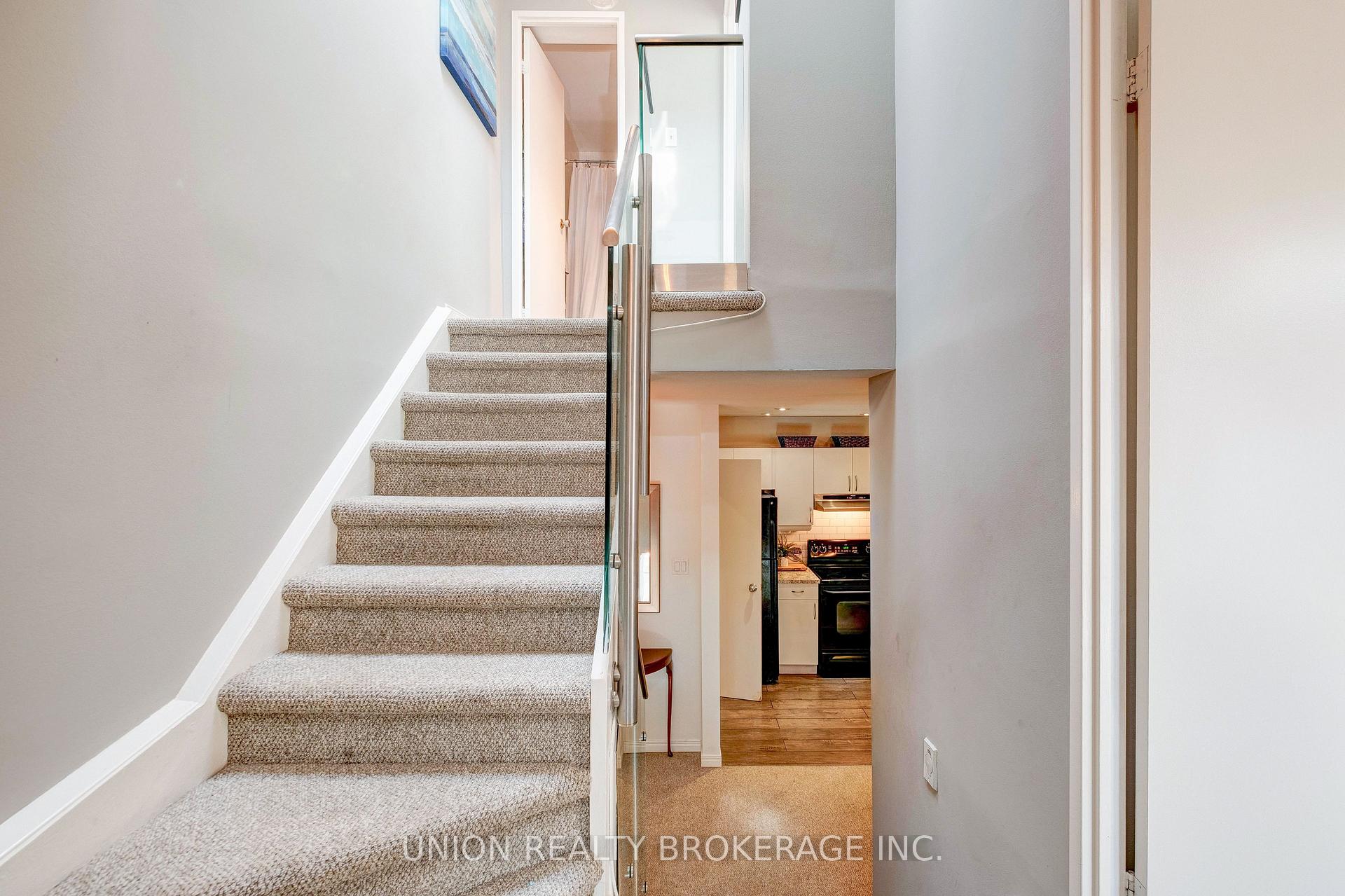 50 Battenberg Avenue 5