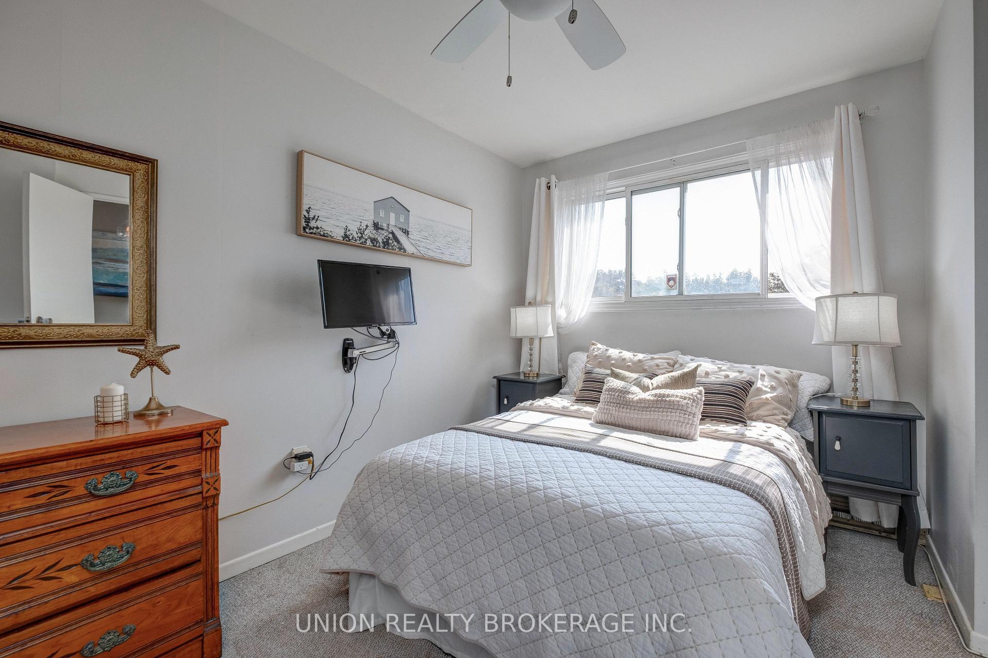50 Battenberg Avenue 5