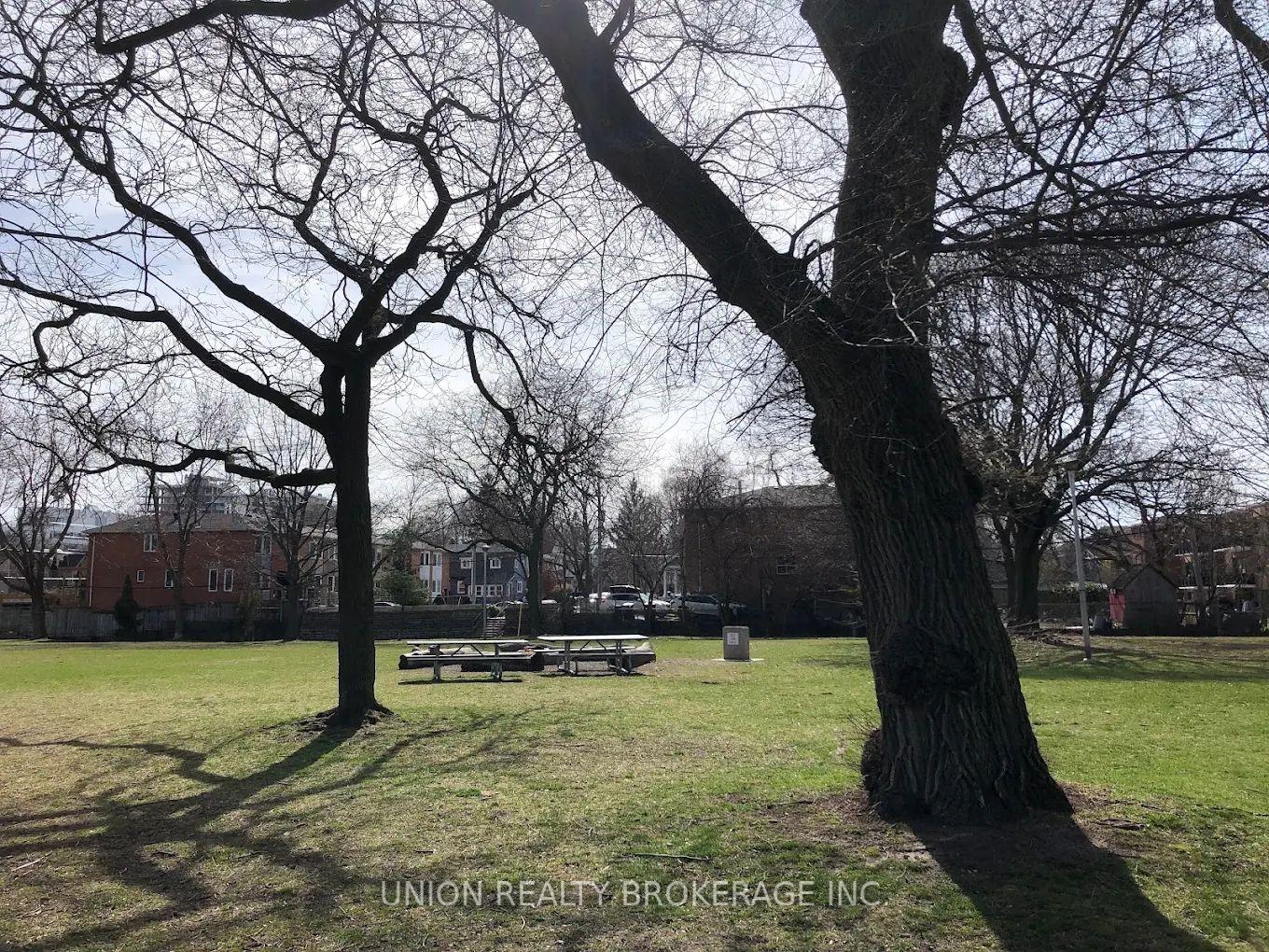 50 Battenberg Avenue 5