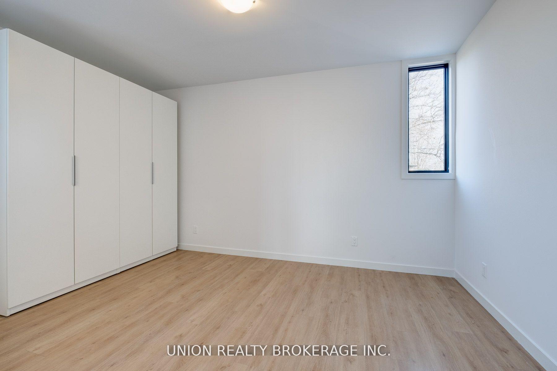 506 Scarborough Road Main Floor