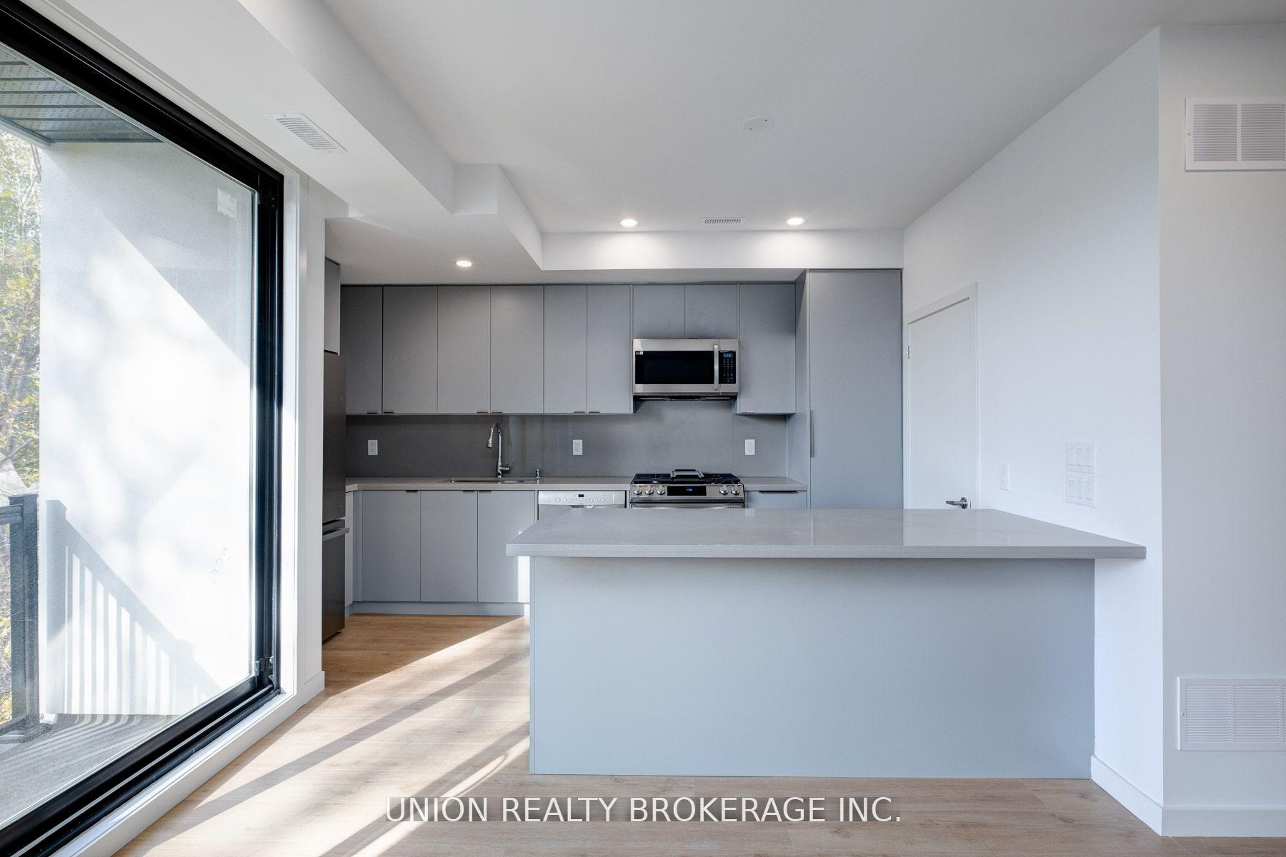 506 Scarborough Road Main Floor