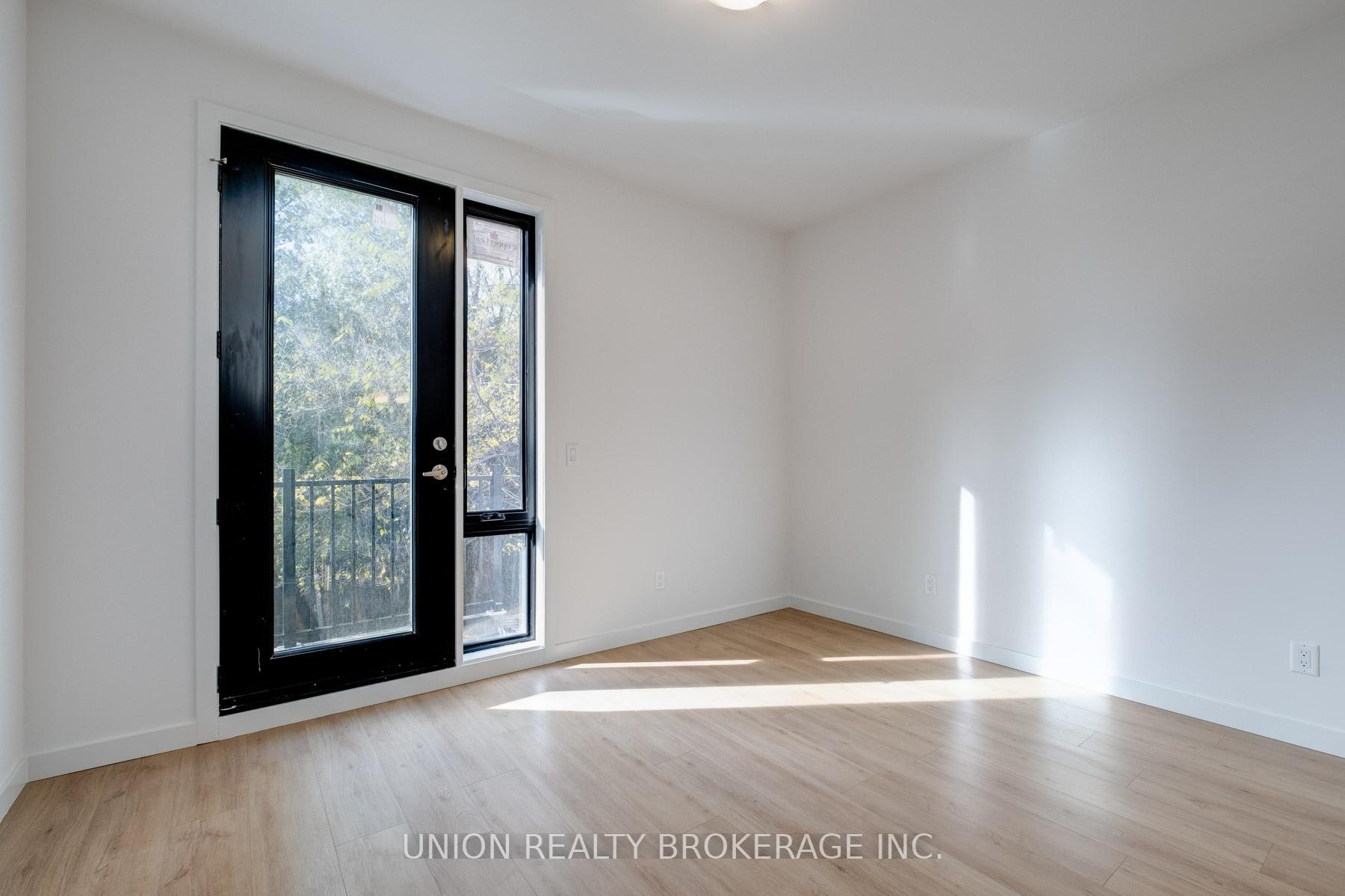 506 Scarborough Road Main Floor