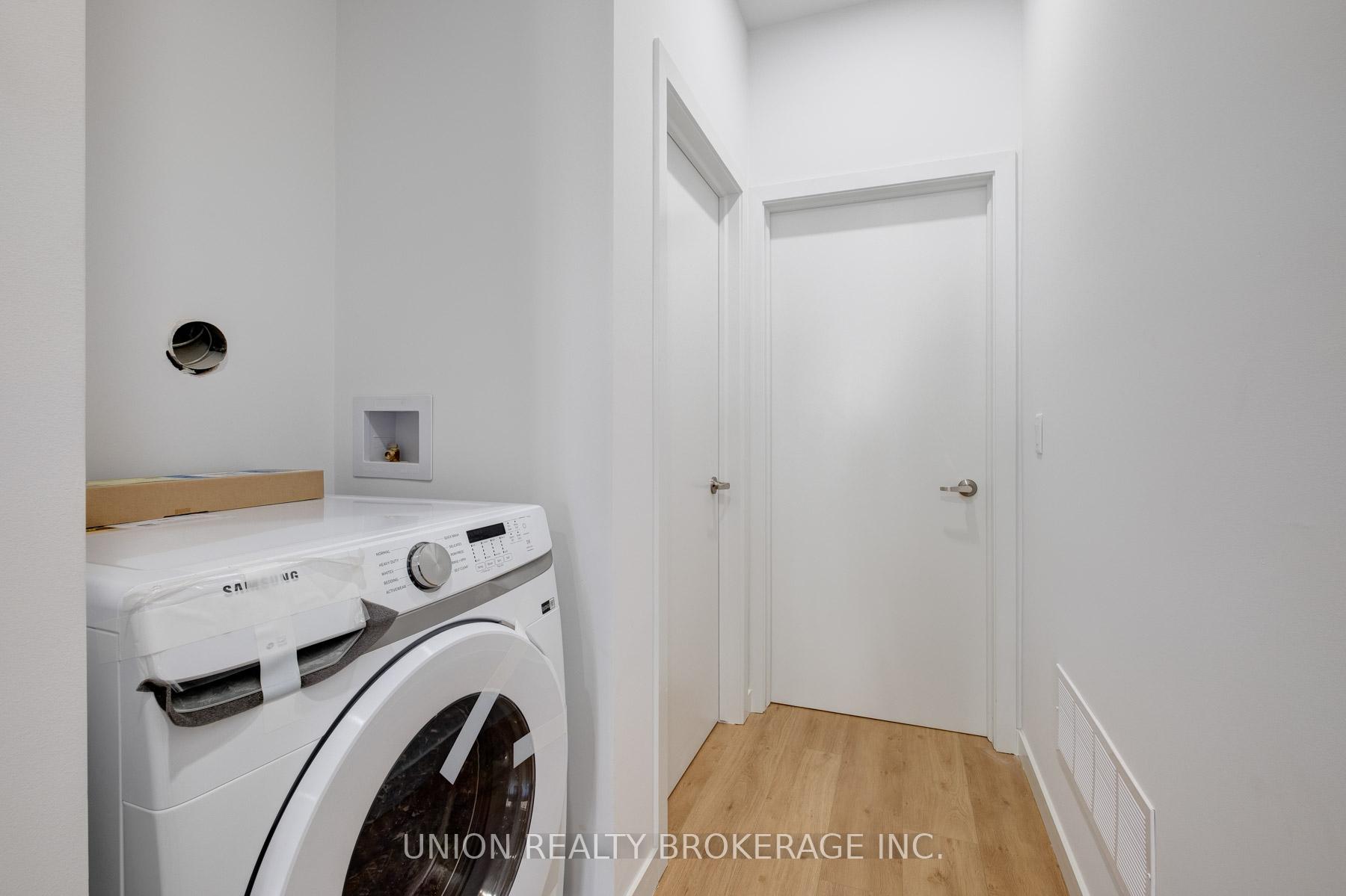 506 Scarborough Road Main Floor