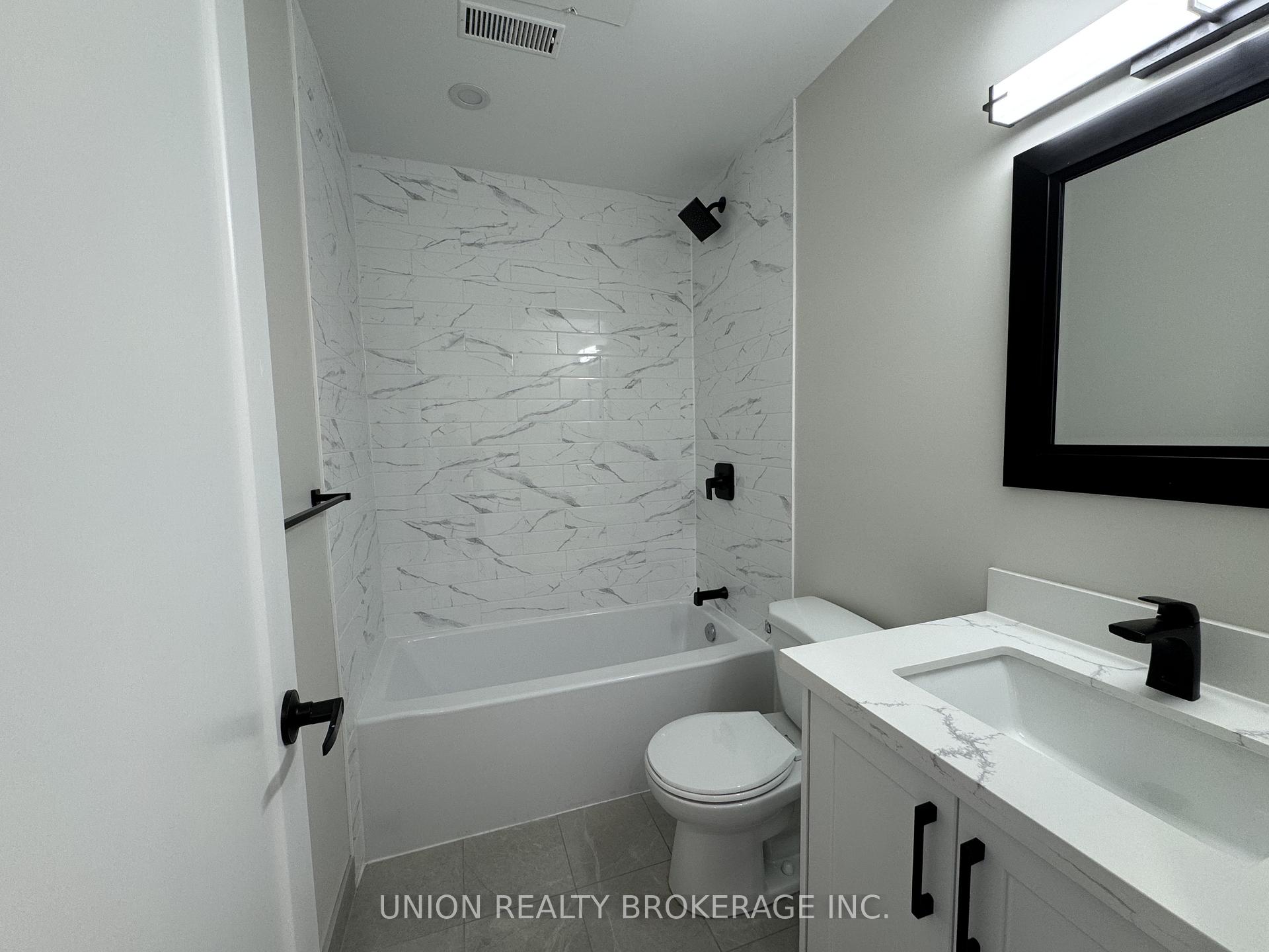 1184 Queen Street E 2, Toronto E01 Unit: 2
