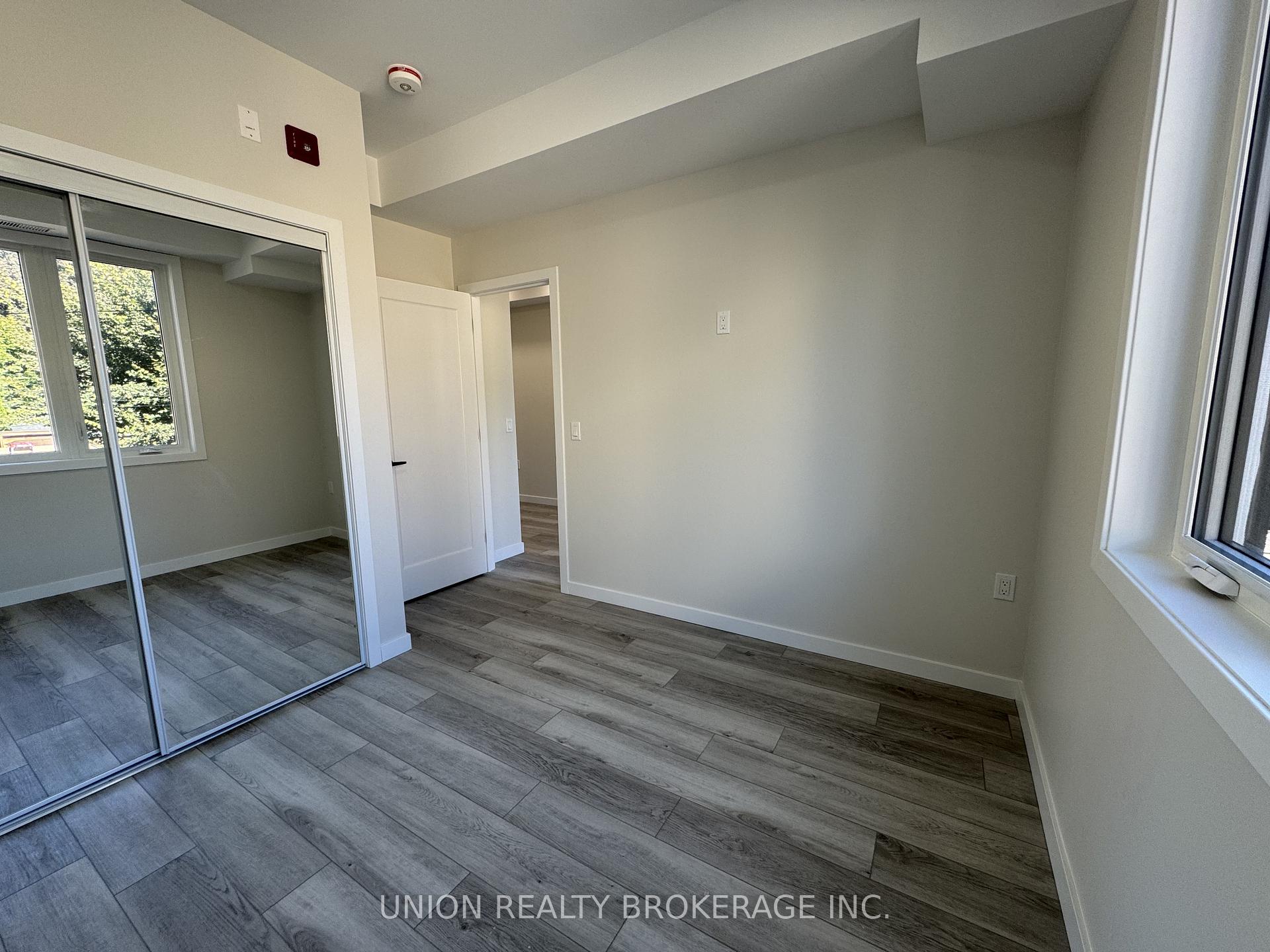 1184 Queen Street E 2, Toronto E01 Unit: 2