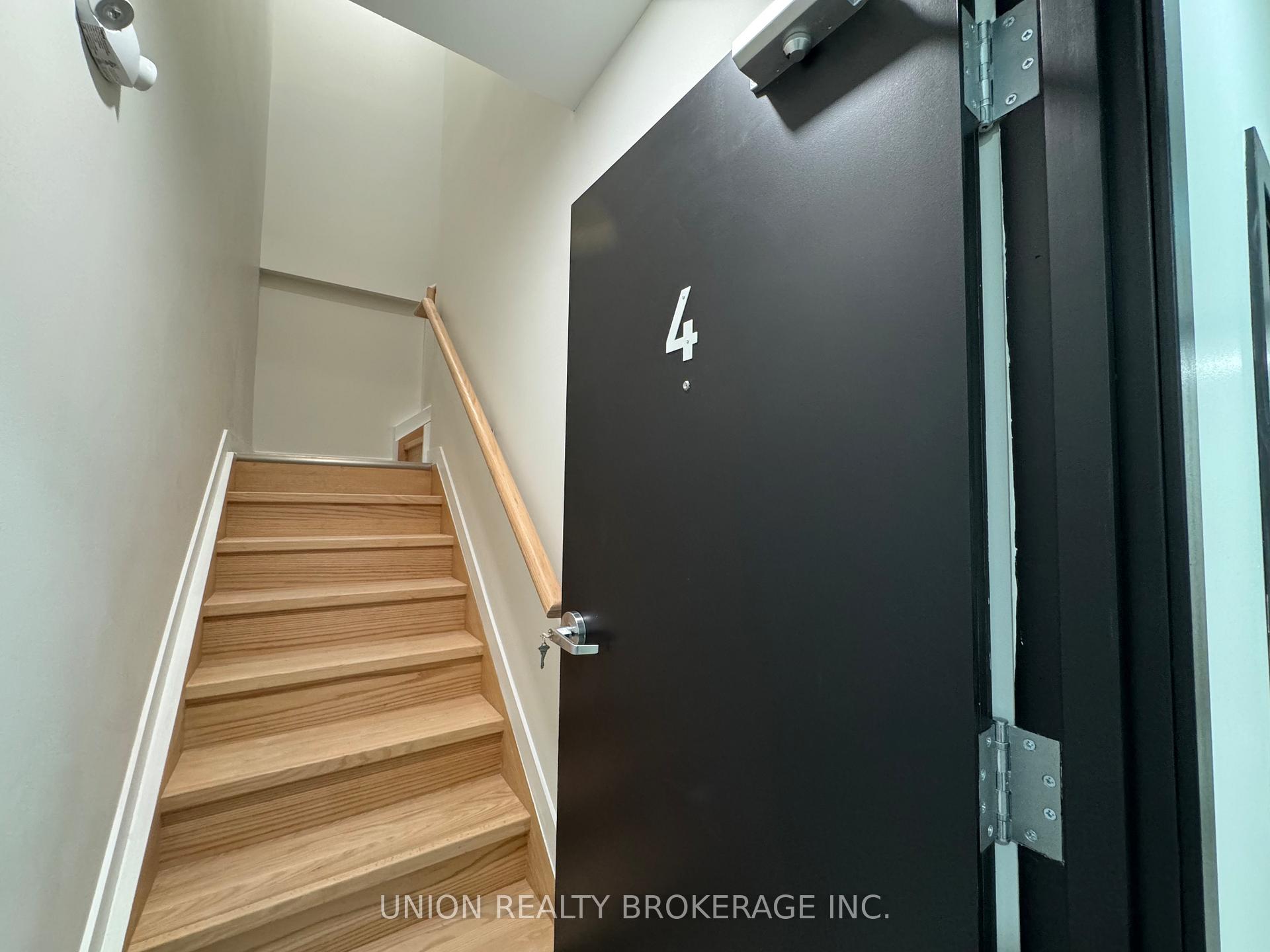 1184 Queen Street E 4, Toronto E01 Unit: 4