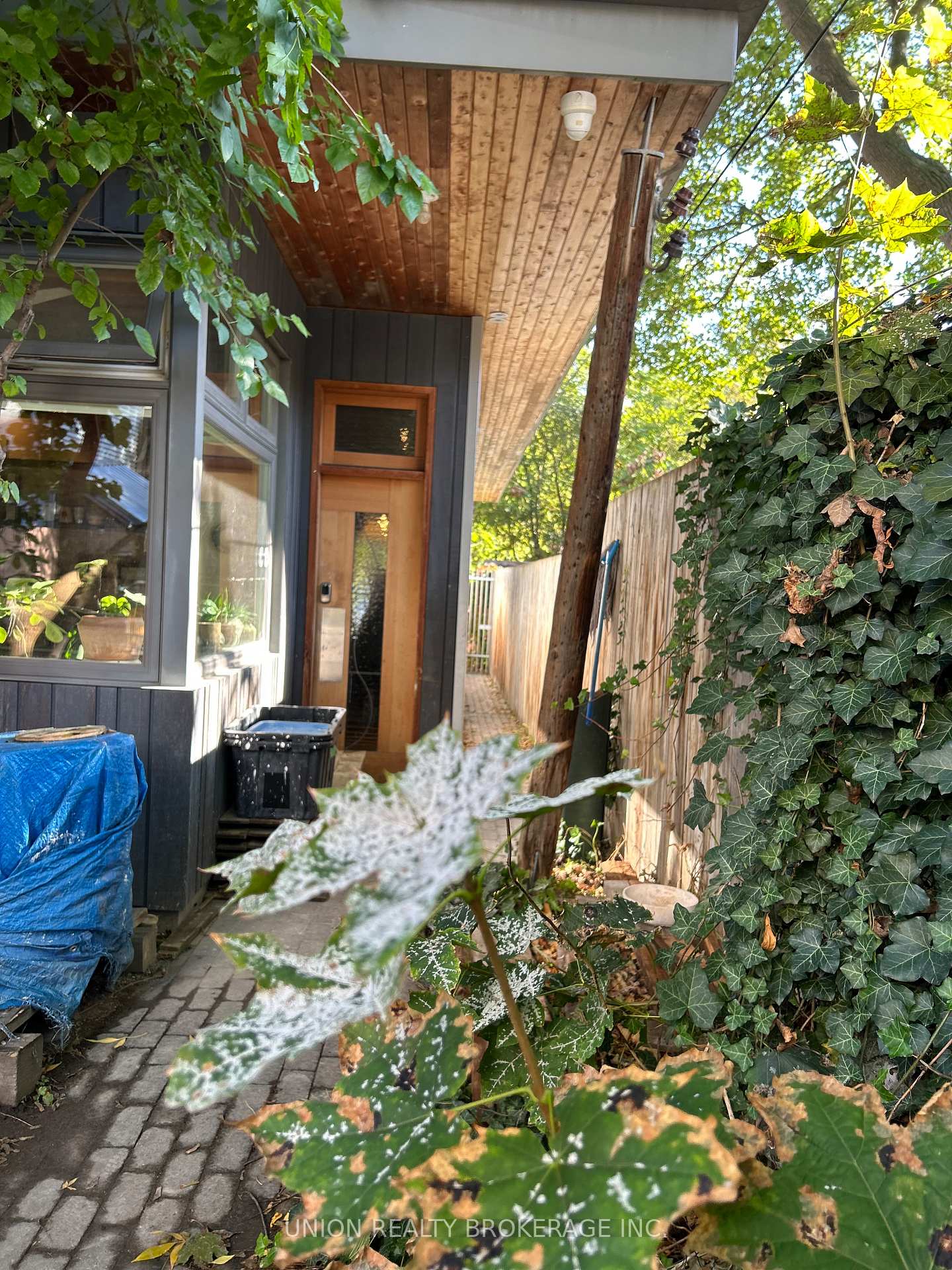 303 Coxwell Avenue rear workspace, Toronto E02 Unit: rear workspace