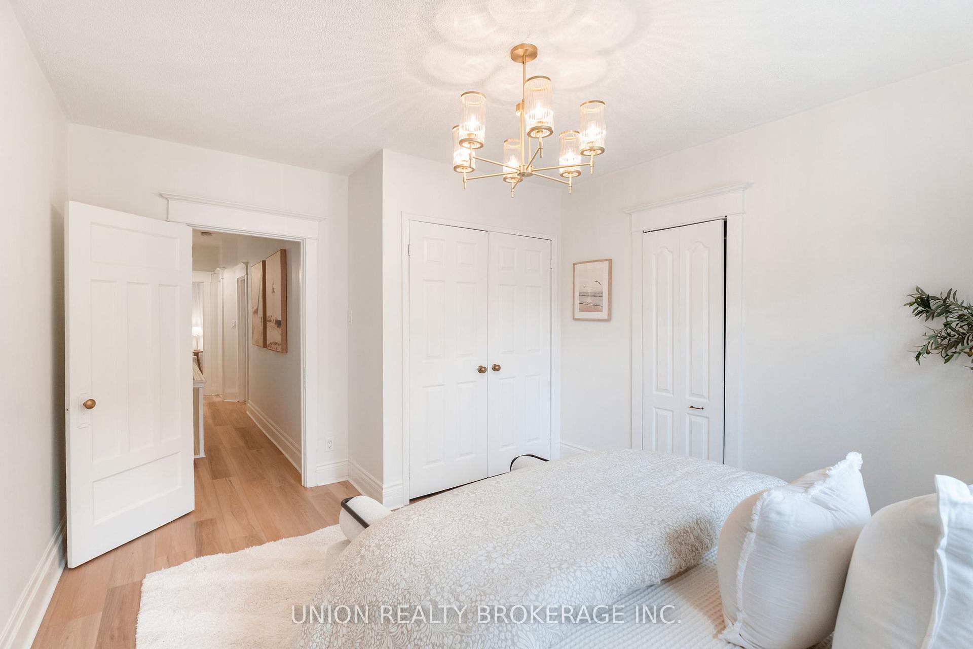 262 Silver Birch Avenue, Toronto E02