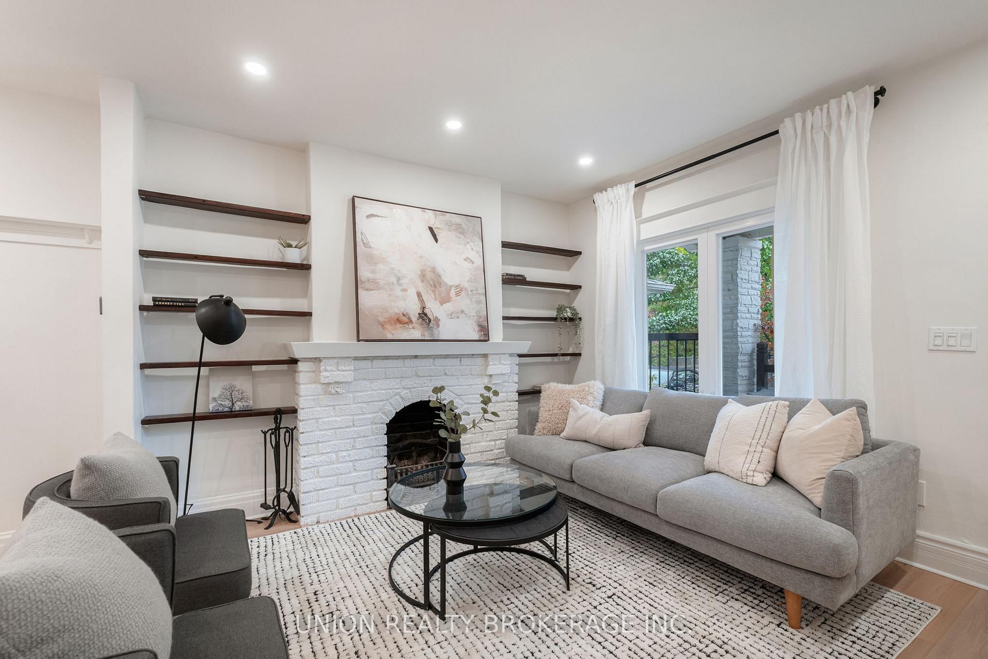 262 Silver Birch Avenue, Toronto E02