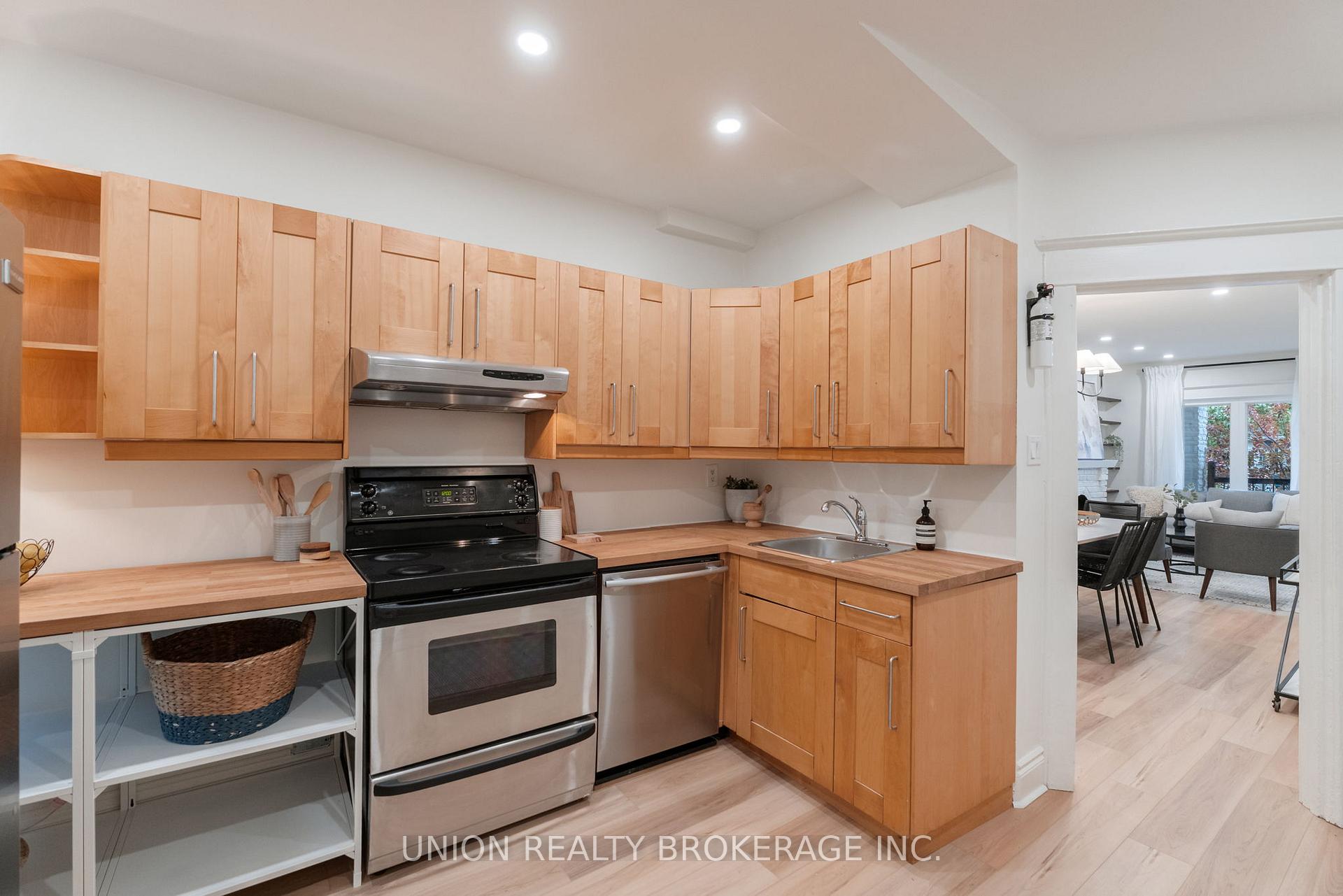 262 Silver Birch Avenue, Toronto E02