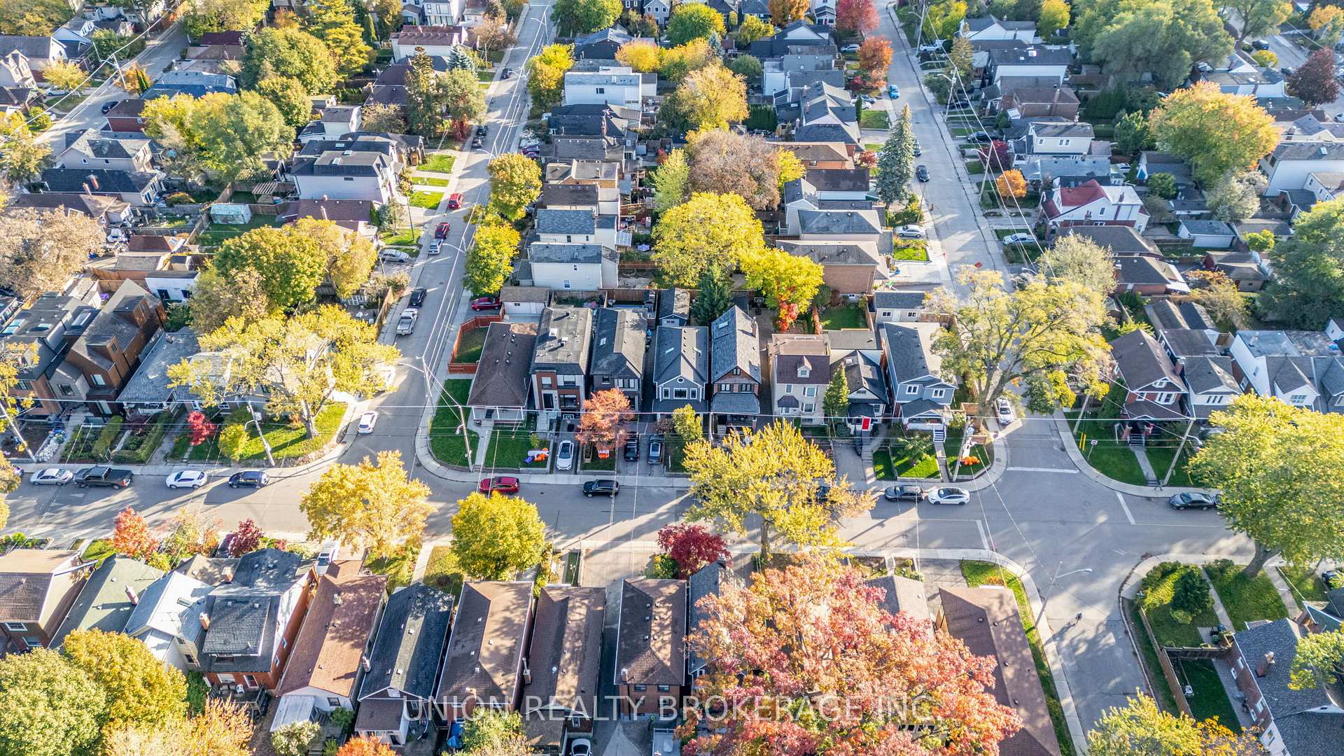 135 Oak Park Avenue, Toronto E03