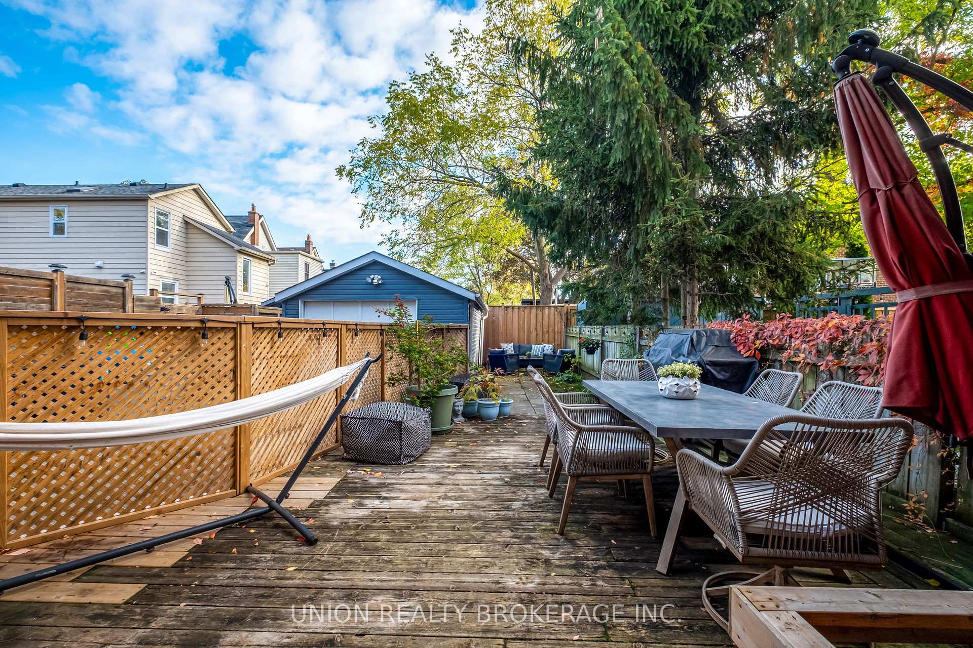 135 Oak Park Avenue, Toronto E03