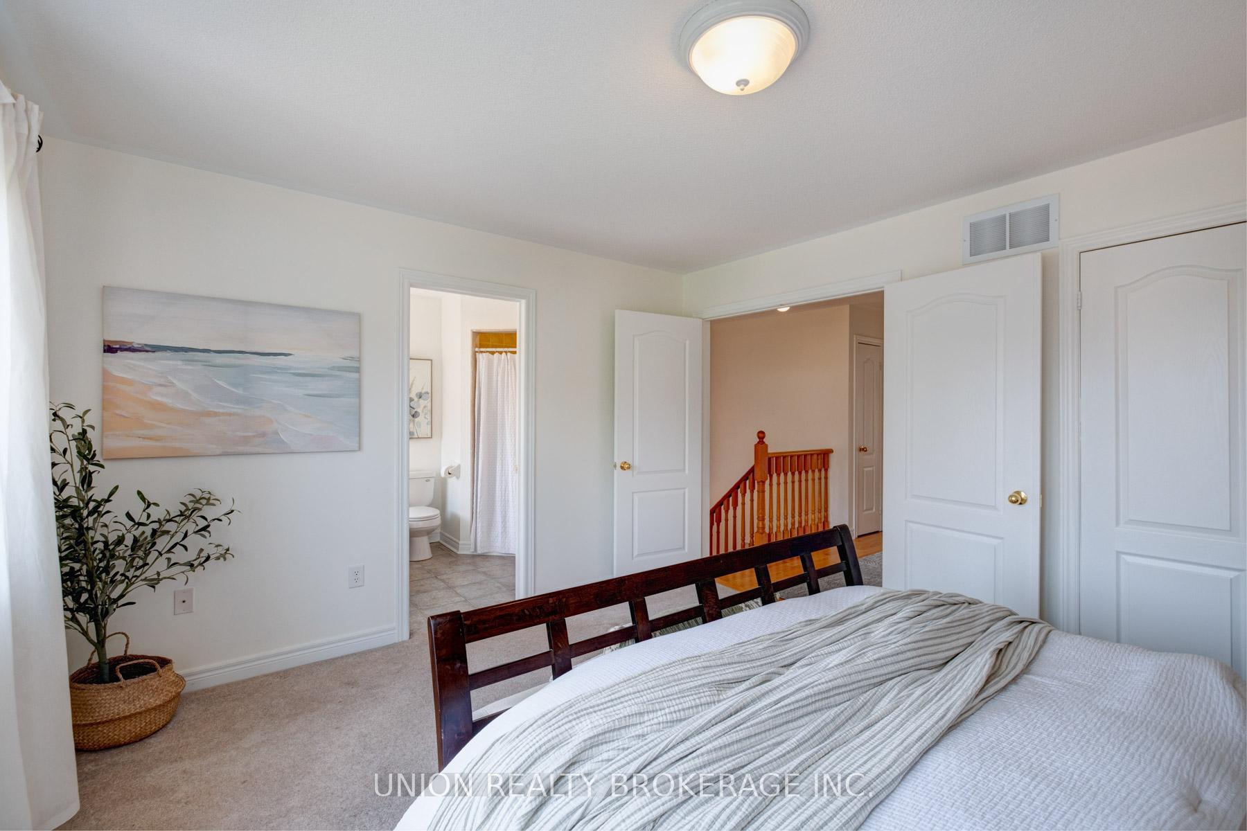 69 Mantle Avenue, Whitchurch-Stouffville