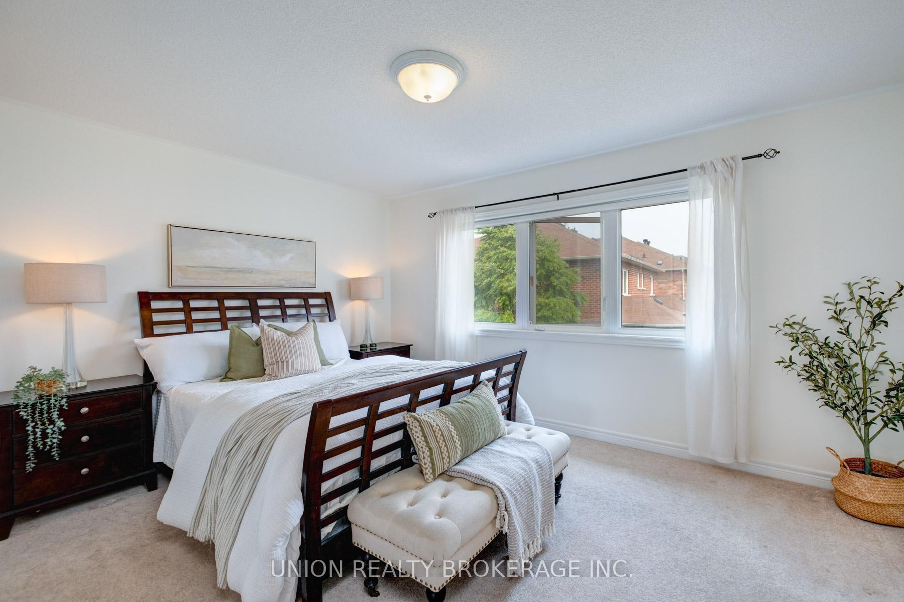 69 Mantle Avenue, Whitchurch-Stouffville