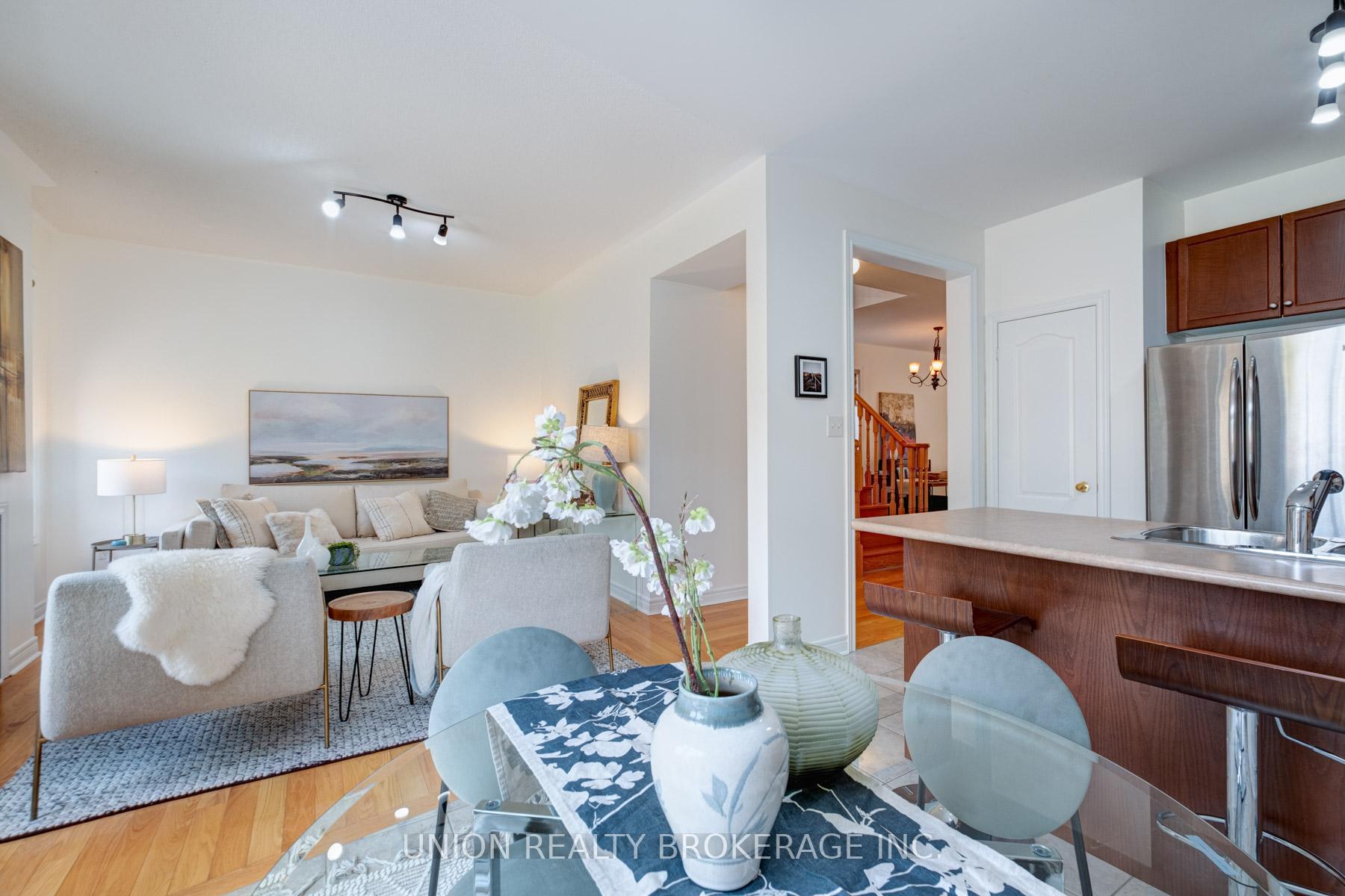 69 Mantle Avenue, Whitchurch-Stouffville