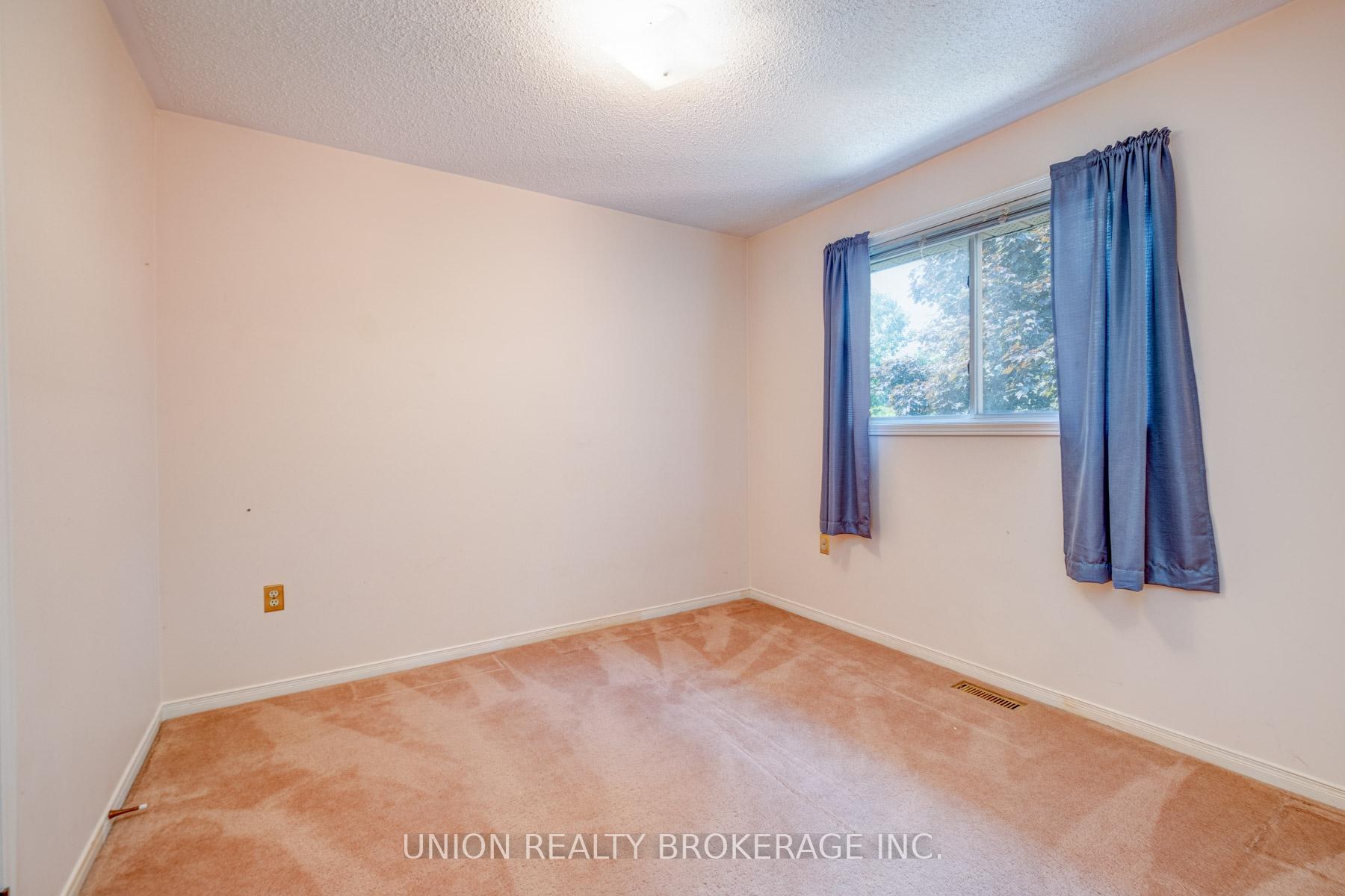 20 Richler Crescent