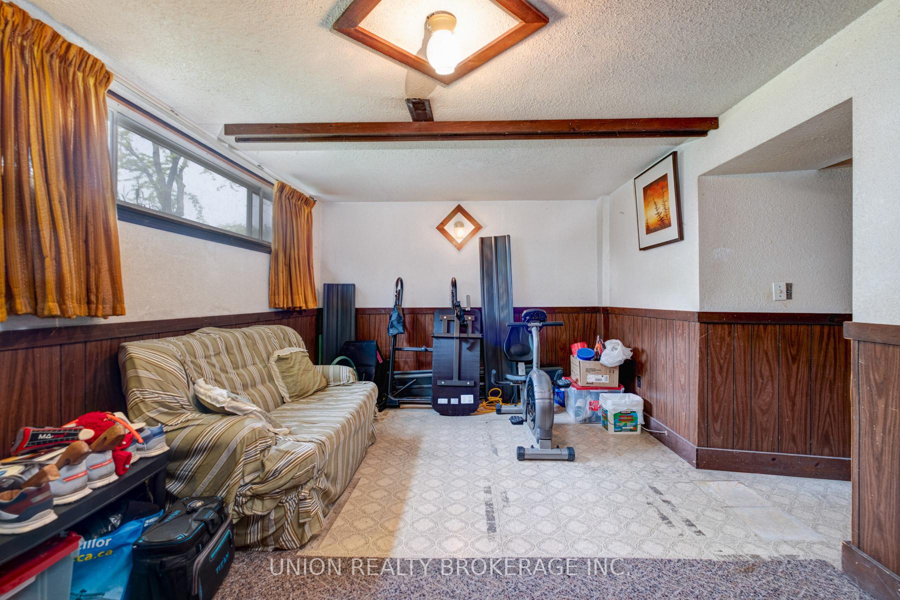 3263 Klaiman Drive