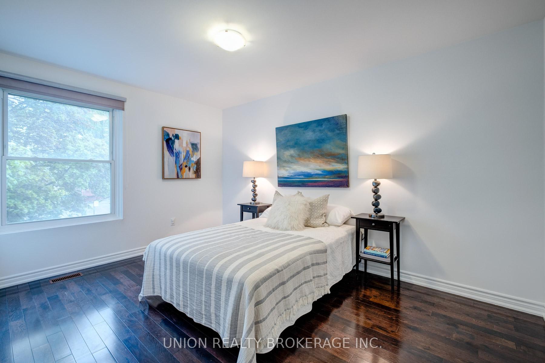 #29 - 336 Queen Street Unit: 29
