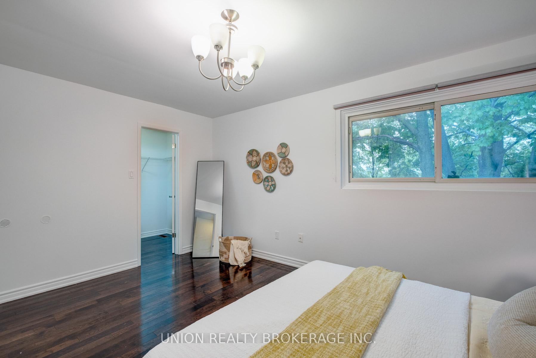#29 - 336 Queen Street Unit: 29