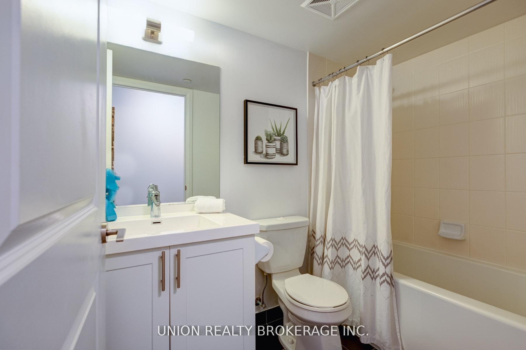 #824 - 2 Eva Road, Toronto Unit: 824