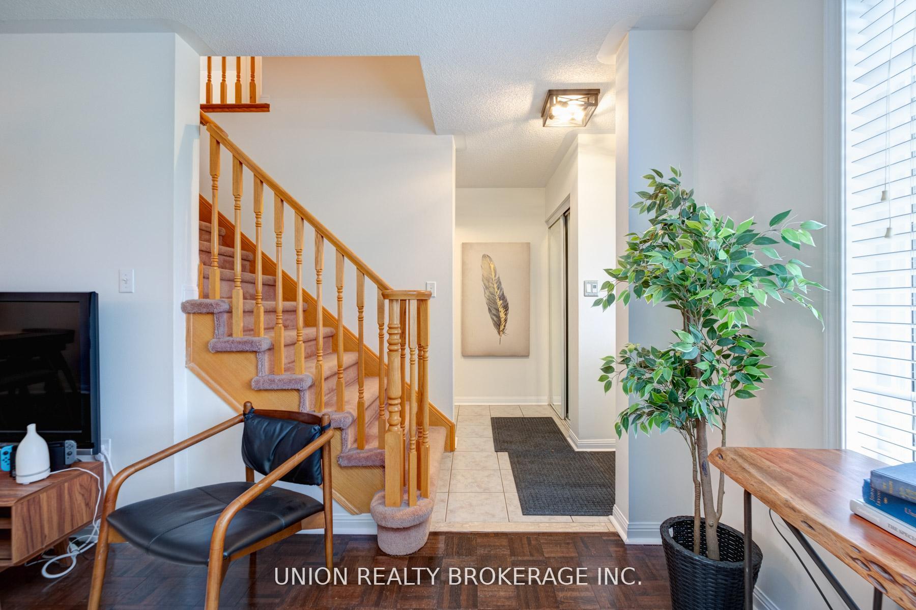 84 Worthington Avenue