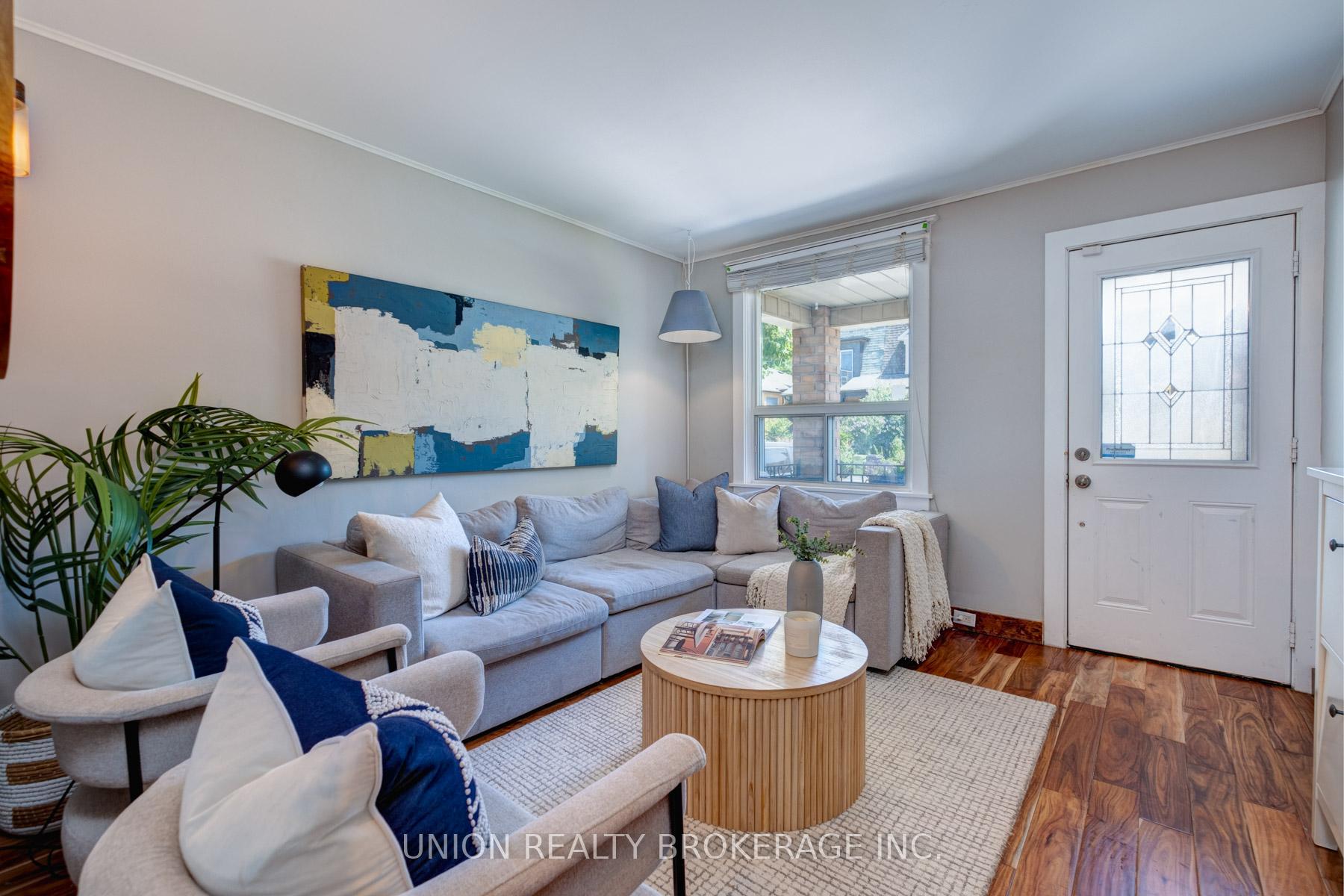 104 Blackthorn Avenue, Toronto W03