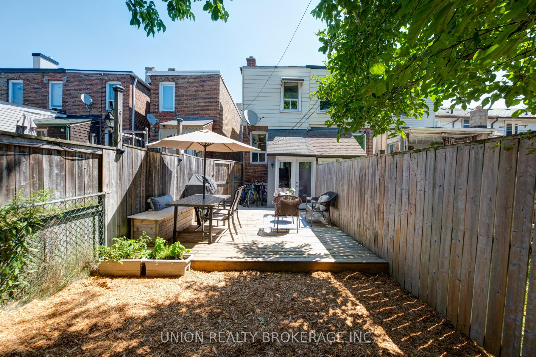 104 Blackthorn Avenue, Toronto W03