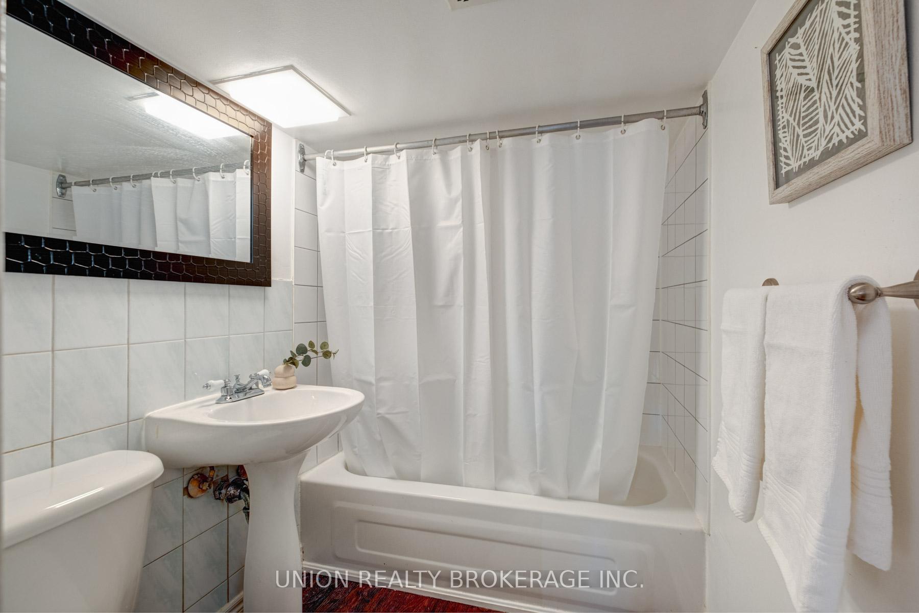 104 Blackthorn Avenue, Toronto W03