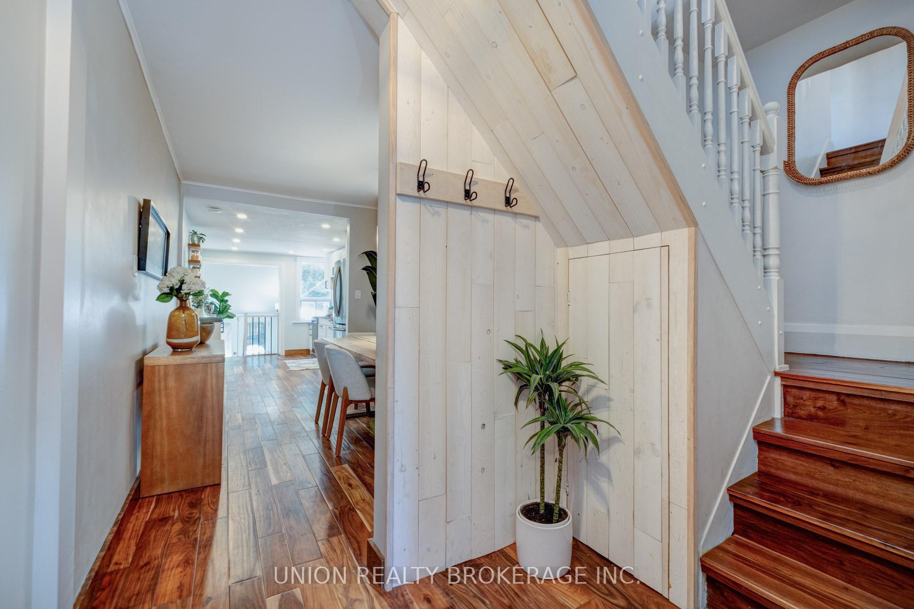 104 Blackthorn Avenue, Toronto W03