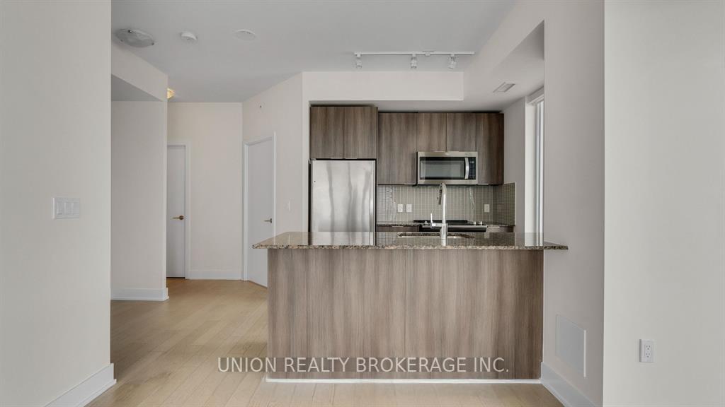 20 Shore Breeze Drive 3907, Toronto W06 Unit: 3907