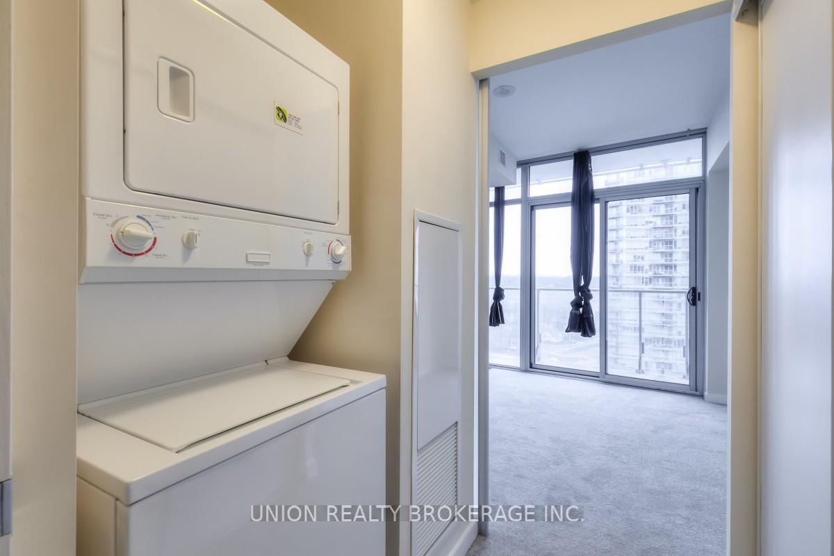 103 The Queensway N/A 1115, Toronto W01 Unit: 1115