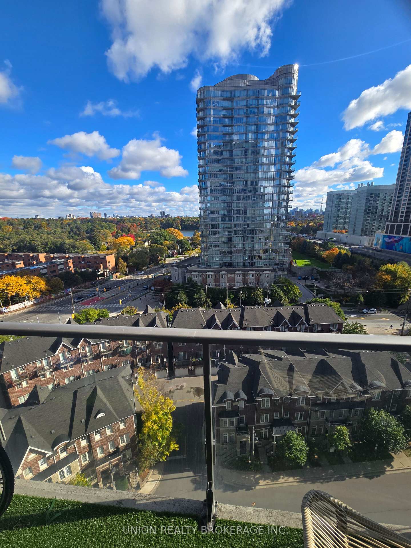 103 The Queensway N/A 1115, Toronto W01 Unit: 1115