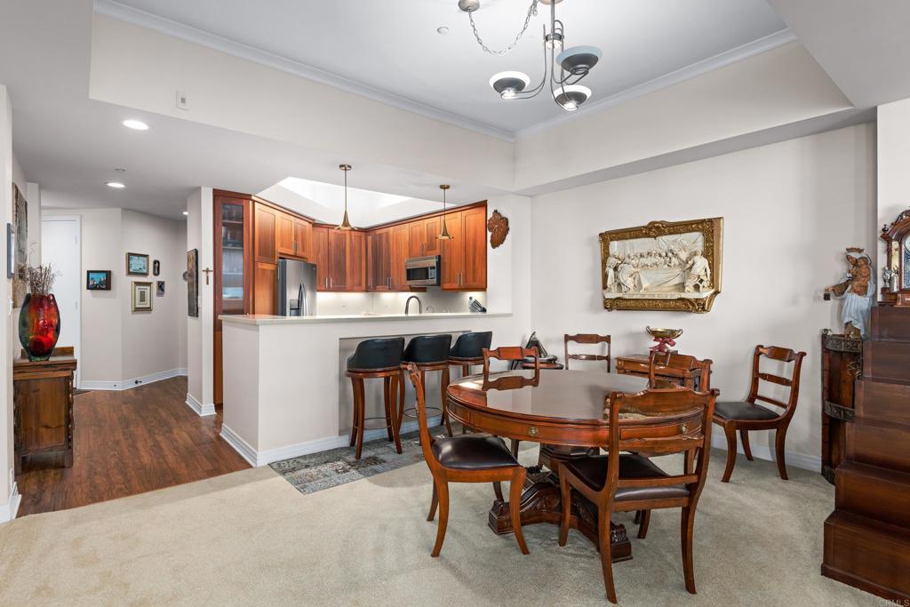 655 India St 304