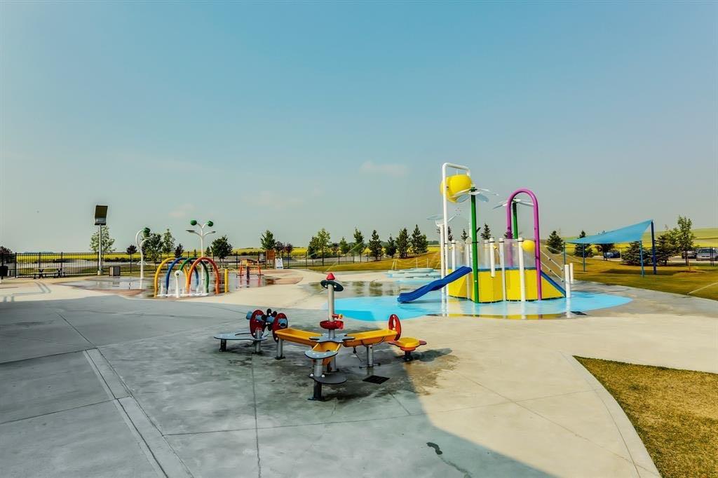 1124 Chinook Gate Bay SW