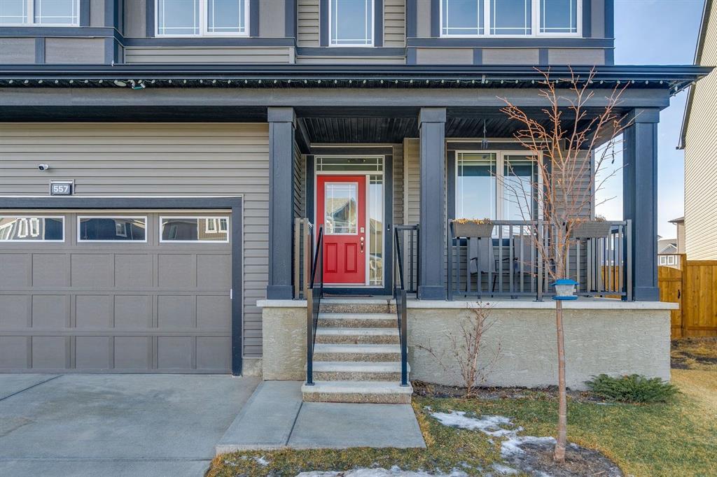 557 Southwinds Close SW