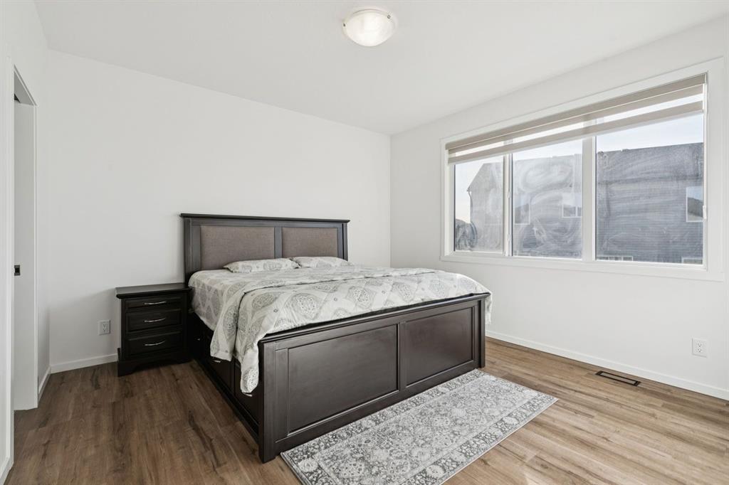 557 Southwinds Close SW