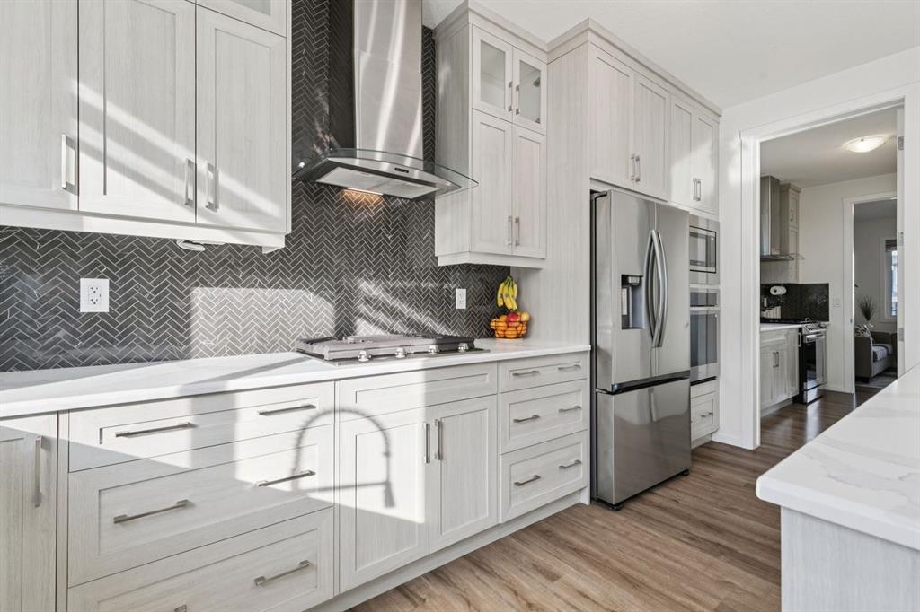 557 Southwinds Close SW