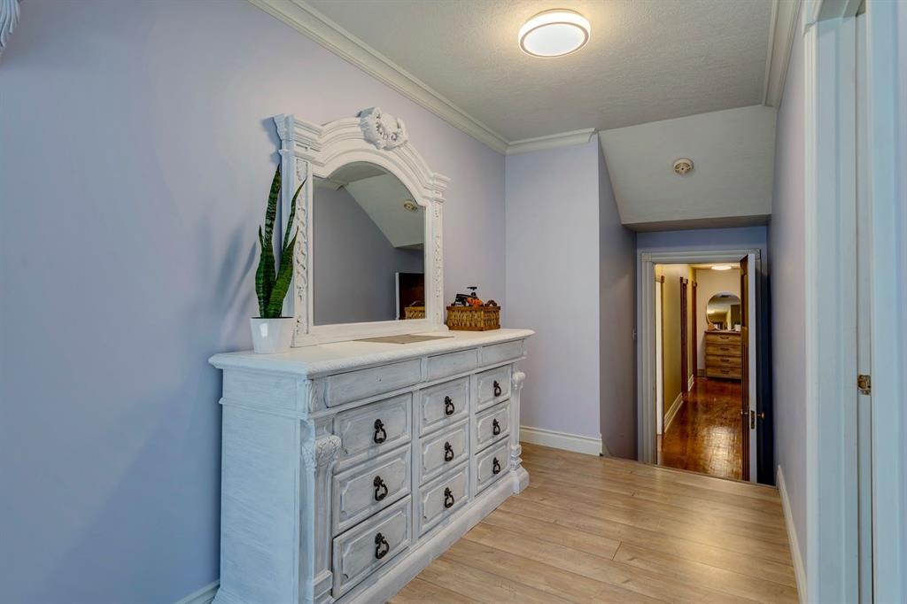 53 Croxford Estates NE