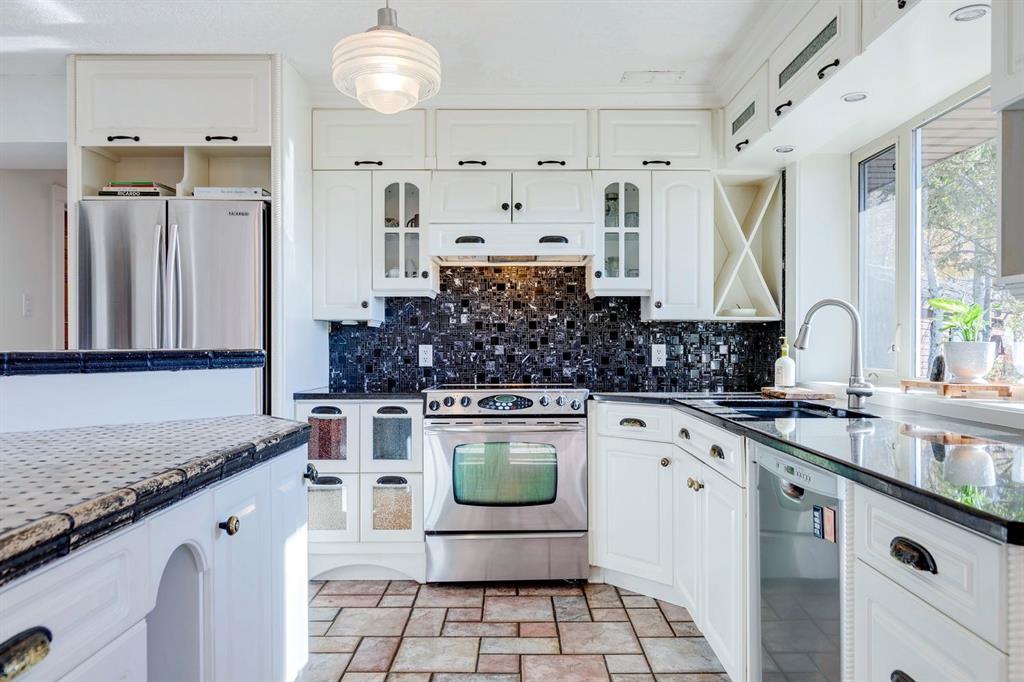 53 Croxford Estates NE