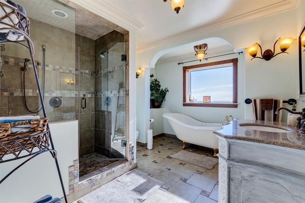 53 Croxford Estates NE