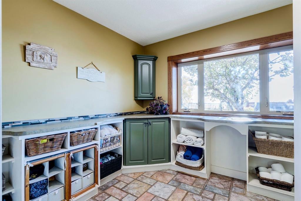 53 Croxford Estates NE