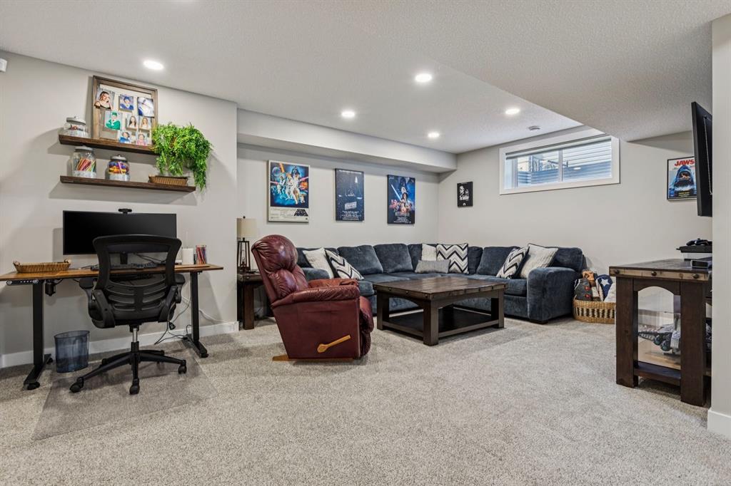 259 Canals Close SW