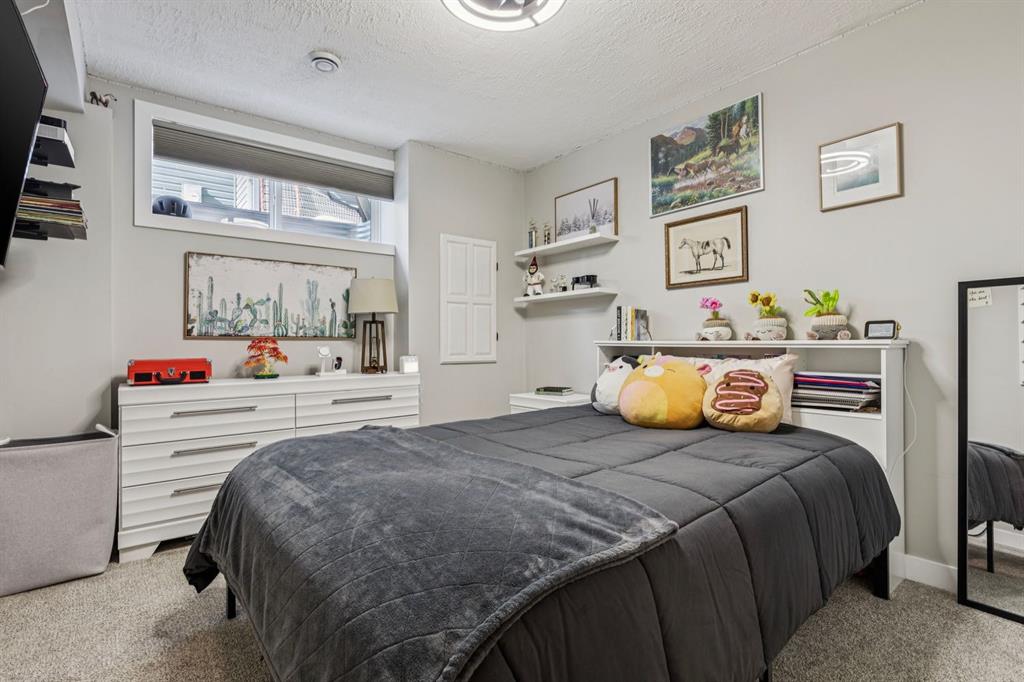 259 Canals Close SW